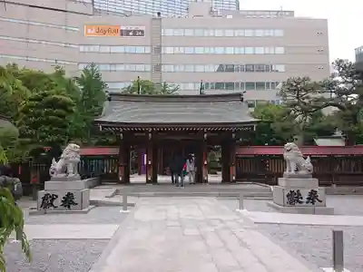 警固神社の山門・神門