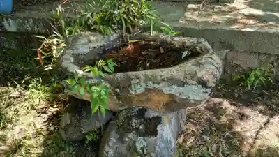 湘山稲荷大明神の手水舎