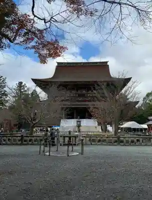金峯山寺の{uncategorized: "未分類", other: "その他", undefined: "問題あり", building: "その他建物", grave: "お墓", sacred_gate: "鳥居", guardian: "狛犬", statue: "像", buddha: "仏像", history: "歴史", nature: "自然", garden: "庭園", animal: "動物", pagoda: "塔", temizu: "手水舎", mountain_gate: "山門・神門", sanctuary: "本殿・本堂", subordinate: "末社・摂社", art: "芸術", scenery: "景色", jizo: "地蔵", ema: "絵馬", goshuin: "御朱印", omikuji: "おみくじ", items: "授与品その他", amulet: "お守り", goshuincho: "御朱印帳", eats: "食事", festival: "お祭り", votive_dance: "神楽", shichigosan: "七五三参", wedding: "結婚式", experience: "体験その他", initially: "初詣", around: "周辺", anti_infection: "感染症対策"}