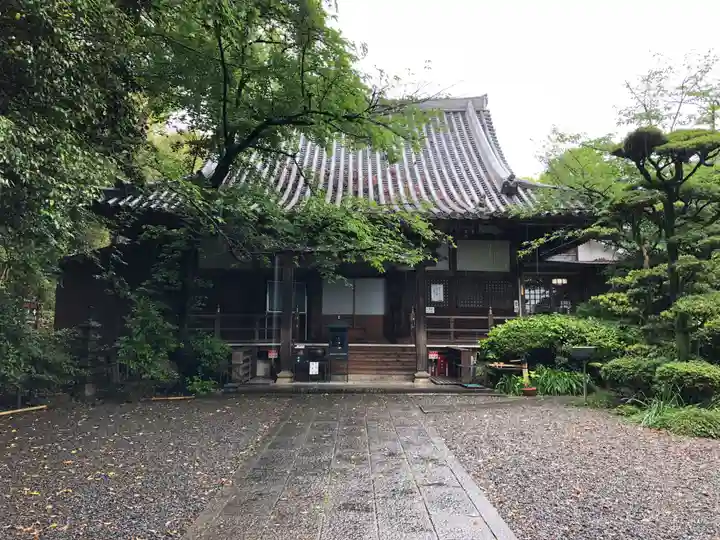 吉田寺の本殿・本堂