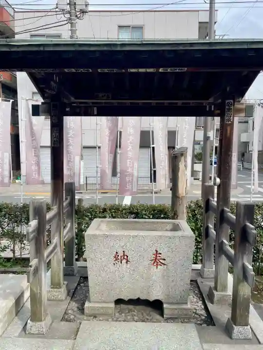 日先神社の{uncategorized: "未分類", other: "その他", undefined: "問題あり", building: "その他建物", grave: "お墓", sacred_gate: "鳥居", guardian: "狛犬", statue: "像", buddha: "仏像", history: "歴史", nature: "自然", garden: "庭園", animal: "動物", pagoda: "塔", temizu: "手水舎", mountain_gate: "山門・神門", sanctuary: "本殿・本堂", subordinate: "末社・摂社", art: "芸術", scenery: "景色", jizo: "地蔵", ema: "絵馬", goshuin: "御朱印", omikuji: "おみくじ", items: "授与品その他", amulet: "お守り", goshuincho: "御朱印帳", eats: "食事", festival: "お祭り", votive_dance: "神楽", shichigosan: "七五三参", wedding: "結婚式", experience: "体験その他", initially: "初詣", around: "周辺", anti_infection: "感染症対策"}