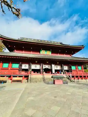 日光山輪王寺三仏堂の{uncategorized: "未分類", other: "その他", undefined: "問題あり", building: "その他建物", grave: "お墓", sacred_gate: "鳥居", guardian: "狛犬", statue: "像", buddha: "仏像", history: "歴史", nature: "自然", garden: "庭園", animal: "動物", pagoda: "塔", temizu: "手水舎", mountain_gate: "山門・神門", sanctuary: "本殿・本堂", subordinate: "末社・摂社", art: "芸術", scenery: "景色", jizo: "地蔵", ema: "絵馬", goshuin: "御朱印", omikuji: "おみくじ", items: "授与品その他", amulet: "お守り", goshuincho: "御朱印帳", eats: "食事", festival: "お祭り", votive_dance: "神楽", shichigosan: "七五三参", wedding: "結婚式", experience: "体験その他", initially: "初詣", around: "周辺", anti_infection: "感染症対策"}