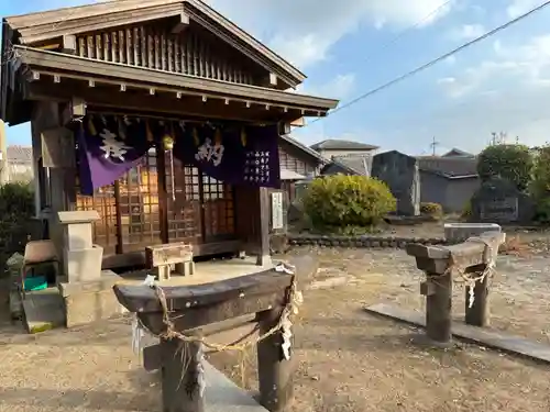 六所神社(六所宮)の建物その他