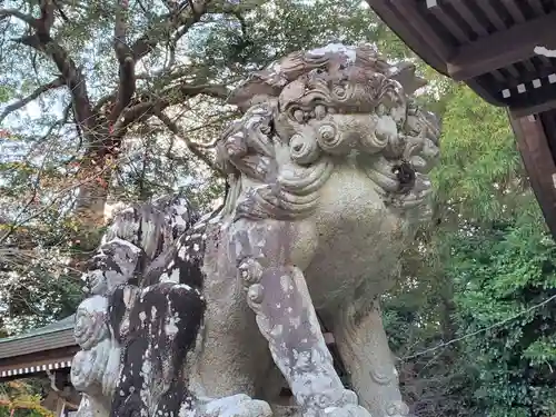 八幡神社の狛犬