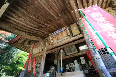 巖倉寺の本殿・本堂
