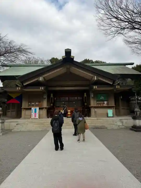東郷神社の{uncategorized: "未分類", other: "その他", undefined: "問題あり", building: "その他建物", grave: "お墓", sacred_gate: "鳥居", guardian: "狛犬", statue: "像", buddha: "仏像", history: "歴史", nature: "自然", garden: "庭園", animal: "動物", pagoda: "塔", temizu: "手水舎", mountain_gate: "山門・神門", sanctuary: "本殿・本堂", subordinate: "末社・摂社", art: "芸術", scenery: "景色", jizo: "地蔵", ema: "絵馬", goshuin: "御朱印", omikuji: "おみくじ", items: "授与品その他", amulet: "お守り", goshuincho: "御朱印帳", eats: "食事", festival: "お祭り", votive_dance: "神楽", shichigosan: "七五三参", wedding: "結婚式", experience: "体験その他", initially: "初詣", around: "周辺", anti_infection: "感染症対策"}