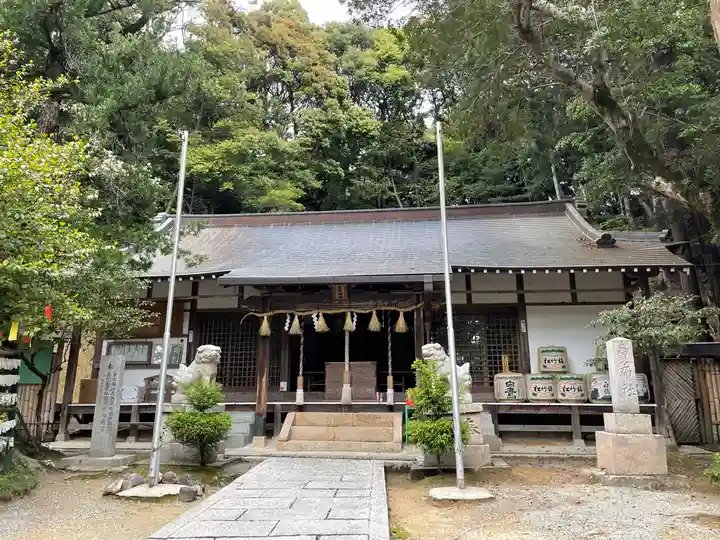 賣布神社の本殿・本堂