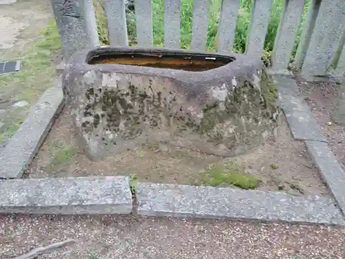 八幡神社の手水舎