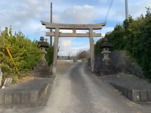 若宮八幡神社の鳥居