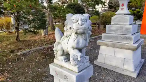 湯倉神社の狛犬