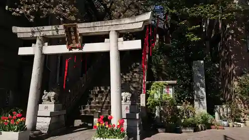 三田春日神社の鳥居