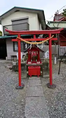 （芝生）浅間神社の末社・摂社