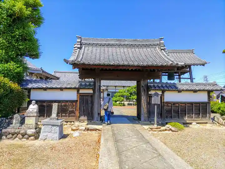 長松寺の山門・神門