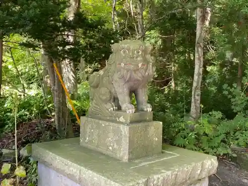 十和田神社の狛犬