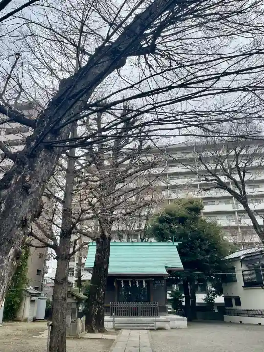 西早稲田天祖神社の{uncategorized: "未分類", other: "その他", undefined: "問題あり", building: "その他建物", grave: "お墓", sacred_gate: "鳥居", guardian: "狛犬", statue: "像", buddha: "仏像", history: "歴史", nature: "自然", garden: "庭園", animal: "動物", pagoda: "塔", temizu: "手水舎", mountain_gate: "山門・神門", sanctuary: "本殿・本堂", subordinate: "末社・摂社", art: "芸術", scenery: "景色", jizo: "地蔵", ema: "絵馬", goshuin: "御朱印", omikuji: "おみくじ", items: "授与品その他", amulet: "お守り", goshuincho: "御朱印帳", eats: "食事", festival: "お祭り", votive_dance: "神楽", shichigosan: "七五三参", wedding: "結婚式", experience: "体験その他", initially: "初詣", around: "周辺", anti_infection: "感染症対策"}
