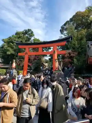伏見稲荷大社の{uncategorized: "未分類", other: "その他", undefined: "問題あり", building: "その他建物", grave: "お墓", sacred_gate: "鳥居", guardian: "狛犬", statue: "像", buddha: "仏像", history: "歴史", nature: "自然", garden: "庭園", animal: "動物", pagoda: "塔", temizu: "手水舎", mountain_gate: "山門・神門", sanctuary: "本殿・本堂", subordinate: "末社・摂社", art: "芸術", scenery: "景色", jizo: "地蔵", ema: "絵馬", goshuin: "御朱印", omikuji: "おみくじ", items: "授与品その他", amulet: "お守り", goshuincho: "御朱印帳", eats: "食事", festival: "お祭り", votive_dance: "神楽", shichigosan: "七五三参", wedding: "結婚式", experience: "体験その他", initially: "初詣", around: "周辺", anti_infection: "感染症対策"}