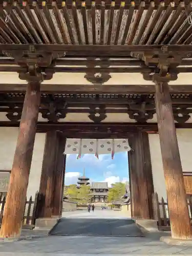 法隆寺の{uncategorized: "未分類", other: "その他", undefined: "問題あり", building: "その他建物", grave: "お墓", sacred_gate: "鳥居", guardian: "狛犬", statue: "像", buddha: "仏像", history: "歴史", nature: "自然", garden: "庭園", animal: "動物", pagoda: "塔", temizu: "手水舎", mountain_gate: "山門・神門", sanctuary: "本殿・本堂", subordinate: "末社・摂社", art: "芸術", scenery: "景色", jizo: "地蔵", ema: "絵馬", goshuin: "御朱印", omikuji: "おみくじ", items: "授与品その他", amulet: "お守り", goshuincho: "御朱印帳", eats: "食事", festival: "お祭り", votive_dance: "神楽", shichigosan: "七五三参", wedding: "結婚式", experience: "体験その他", initially: "初詣", around: "周辺", anti_infection: "感染症対策"}