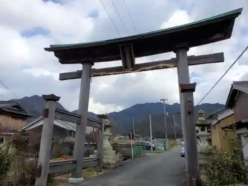 瀧尾神社の鳥居