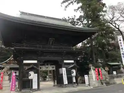 日牟禮八幡宮の山門・神門
