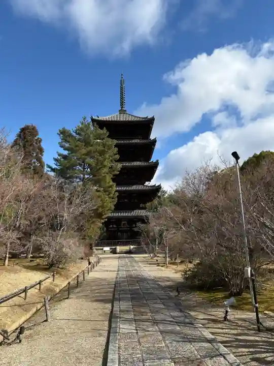 仁和寺の{uncategorized: "未分類", other: "その他", undefined: "問題あり", building: "その他建物", grave: "お墓", sacred_gate: "鳥居", guardian: "狛犬", statue: "像", buddha: "仏像", history: "歴史", nature: "自然", garden: "庭園", animal: "動物", pagoda: "塔", temizu: "手水舎", mountain_gate: "山門・神門", sanctuary: "本殿・本堂", subordinate: "末社・摂社", art: "芸術", scenery: "景色", jizo: "地蔵", ema: "絵馬", goshuin: "御朱印", omikuji: "おみくじ", items: "授与品その他", amulet: "お守り", goshuincho: "御朱印帳", eats: "食事", festival: "お祭り", votive_dance: "神楽", shichigosan: "七五三参", wedding: "結婚式", experience: "体験その他", initially: "初詣", around: "周辺", anti_infection: "感染症対策"}
