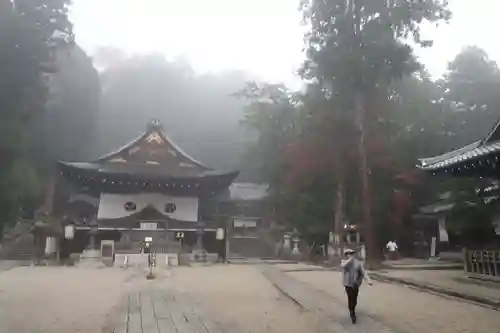 日牟禮八幡宮の建物その他