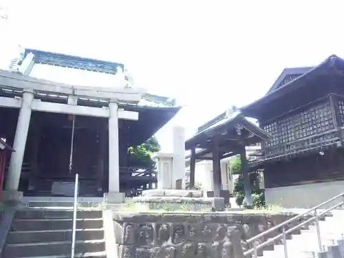 六塚稲荷神社のその他建物