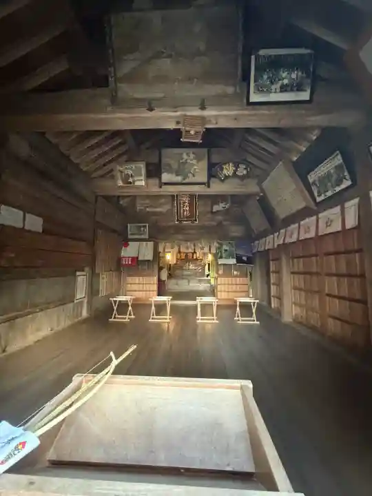 生松天神社の{uncategorized: "未分類", other: "その他", undefined: "問題あり", building: "その他建物", grave: "お墓", sacred_gate: "鳥居", guardian: "狛犬", statue: "像", buddha: "仏像", history: "歴史", nature: "自然", garden: "庭園", animal: "動物", pagoda: "塔", temizu: "手水舎", mountain_gate: "山門・神門", sanctuary: "本殿・本堂", subordinate: "末社・摂社", art: "芸術", scenery: "景色", jizo: "地蔵", ema: "絵馬", goshuin: "御朱印", omikuji: "おみくじ", items: "授与品その他", amulet: "お守り", goshuincho: "御朱印帳", eats: "食事", festival: "お祭り", votive_dance: "神楽", shichigosan: "七五三参", wedding: "結婚式", experience: "体験その他", initially: "初詣", around: "周辺", anti_infection: "感染症対策"}