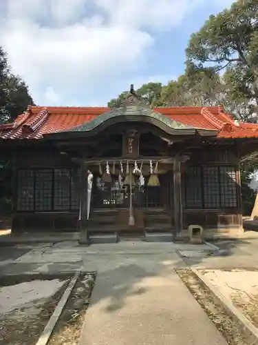 餘子神社の本殿・本堂