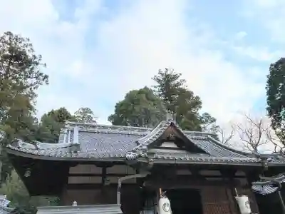 宇流冨志禰神社の{uncategorized: "未分類", other: "その他", undefined: "問題あり", building: "その他建物", grave: "お墓", sacred_gate: "鳥居", guardian: "狛犬", statue: "像", buddha: "仏像", history: "歴史", nature: "自然", garden: "庭園", animal: "動物", pagoda: "塔", temizu: "手水舎", mountain_gate: "山門・神門", sanctuary: "本殿・本堂", subordinate: "末社・摂社", art: "芸術", scenery: "景色", jizo: "地蔵", ema: "絵馬", goshuin: "御朱印", omikuji: "おみくじ", items: "授与品その他", amulet: "お守り", goshuincho: "御朱印帳", eats: "食事", festival: "お祭り", votive_dance: "神楽", shichigosan: "七五三参", wedding: "結婚式", experience: "体験その他", initially: "初詣", around: "周辺", anti_infection: "感染症対策"}