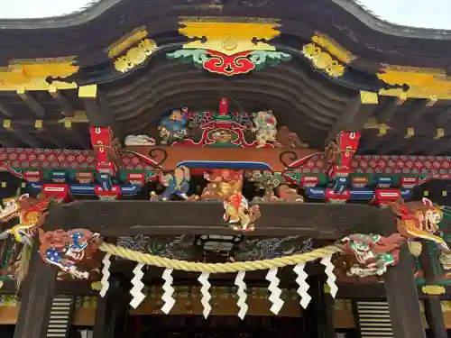 秩父神社の{uncategorized: "未分類", other: "その他", undefined: "問題あり", building: "その他建物", grave: "お墓", sacred_gate: "鳥居", guardian: "狛犬", statue: "像", buddha: "仏像", history: "歴史", nature: "自然", garden: "庭園", animal: "動物", pagoda: "塔", temizu: "手水舎", mountain_gate: "山門・神門", sanctuary: "本殿・本堂", subordinate: "末社・摂社", art: "芸術", scenery: "景色", jizo: "地蔵", ema: "絵馬", goshuin: "御朱印", omikuji: "おみくじ", items: "授与品その他", amulet: "お守り", goshuincho: "御朱印帳", eats: "食事", festival: "お祭り", votive_dance: "神楽", shichigosan: "七五三参", wedding: "結婚式", experience: "体験その他", initially: "初詣", around: "周辺", anti_infection: "感染症対策"}