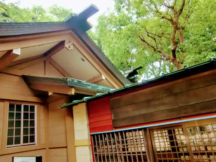 前原御嶽神社の本殿・本堂