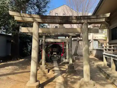 上目黒氷川神社の鳥居