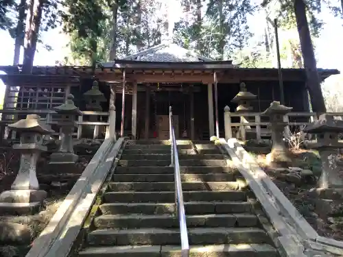 鷲巣山文殊堂の{uncategorized: "未分類", other: "その他", undefined: "問題あり", building: "その他建物", grave: "お墓", sacred_gate: "鳥居", guardian: "狛犬", statue: "像", buddha: "仏像", history: "歴史", nature: "自然", garden: "庭園", animal: "動物", pagoda: "塔", temizu: "手水舎", mountain_gate: "山門・神門", sanctuary: "本殿・本堂", subordinate: "末社・摂社", art: "芸術", scenery: "景色", jizo: "地蔵", ema: "絵馬", goshuin: "御朱印", omikuji: "おみくじ", items: "授与品その他", amulet: "お守り", goshuincho: "御朱印帳", eats: "食事", festival: "お祭り", votive_dance: "神楽", shichigosan: "七五三参", wedding: "結婚式", experience: "体験その他", initially: "初詣", around: "周辺", anti_infection: "感染症対策"}