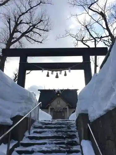 三里塚神社の鳥居