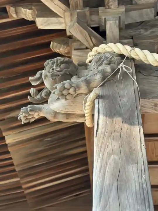 溝口竃門神社の{uncategorized: "未分類", other: "その他", undefined: "問題あり", building: "その他建物", grave: "お墓", sacred_gate: "鳥居", guardian: "狛犬", statue: "像", buddha: "仏像", history: "歴史", nature: "自然", garden: "庭園", animal: "動物", pagoda: "塔", temizu: "手水舎", mountain_gate: "山門・神門", sanctuary: "本殿・本堂", subordinate: "末社・摂社", art: "芸術", scenery: "景色", jizo: "地蔵", ema: "絵馬", goshuin: "御朱印", omikuji: "おみくじ", items: "授与品その他", amulet: "お守り", goshuincho: "御朱印帳", eats: "食事", festival: "お祭り", votive_dance: "神楽", shichigosan: "七五三参", wedding: "結婚式", experience: "体験その他", initially: "初詣", around: "周辺", anti_infection: "感染症対策"}