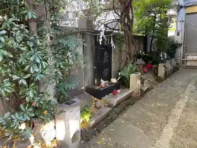 波除神社（波除稲荷神社）の末社・摂社
