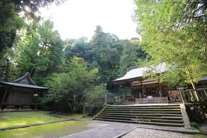 武蔵二宮 金鑚神社の本殿・本堂