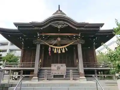 大棚・中川杉山神社の本殿・本堂