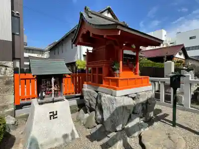 慈眼院の{uncategorized: "未分類", other: "その他", undefined: "問題あり", building: "その他建物", grave: "お墓", sacred_gate: "鳥居", guardian: "狛犬", statue: "像", buddha: "仏像", history: "歴史", nature: "自然", garden: "庭園", animal: "動物", pagoda: "塔", temizu: "手水舎", mountain_gate: "山門・神門", sanctuary: "本殿・本堂", subordinate: "末社・摂社", art: "芸術", scenery: "景色", jizo: "地蔵", ema: "絵馬", goshuin: "御朱印", omikuji: "おみくじ", items: "授与品その他", amulet: "お守り", goshuincho: "御朱印帳", eats: "食事", festival: "お祭り", votive_dance: "神楽", shichigosan: "七五三参", wedding: "結婚式", experience: "体験その他", initially: "初詣", around: "周辺", anti_infection: "感染症対策"}