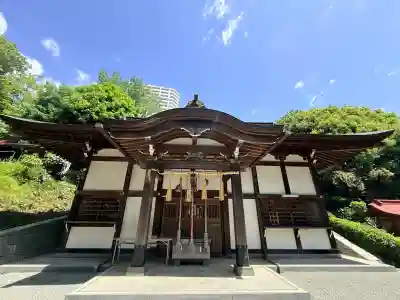 白旗神社(品濃白旗神社)の{uncategorized: "未分類", other: "その他", undefined: "問題あり", building: "その他建物", grave: "お墓", sacred_gate: "鳥居", guardian: "狛犬", statue: "像", buddha: "仏像", history: "歴史", nature: "自然", garden: "庭園", animal: "動物", pagoda: "塔", temizu: "手水舎", mountain_gate: "山門・神門", sanctuary: "本殿・本堂", subordinate: "末社・摂社", art: "芸術", scenery: "景色", jizo: "地蔵", ema: "絵馬", goshuin: "御朱印", omikuji: "おみくじ", items: "授与品その他", amulet: "お守り", goshuincho: "御朱印帳", eats: "食事", festival: "お祭り", votive_dance: "神楽", shichigosan: "七五三参", wedding: "結婚式", experience: "体験その他", initially: "初詣", around: "周辺", anti_infection: "感染症対策"}