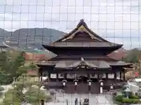 善光寺の本殿・本堂