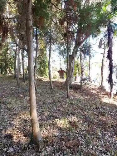 淡洲神社（山田）の{uncategorized: "未分類", other: "その他", undefined: "問題あり", building: "その他建物", grave: "お墓", sacred_gate: "鳥居", guardian: "狛犬", statue: "像", buddha: "仏像", history: "歴史", nature: "自然", garden: "庭園", animal: "動物", pagoda: "塔", temizu: "手水舎", mountain_gate: "山門・神門", sanctuary: "本殿・本堂", subordinate: "末社・摂社", art: "芸術", scenery: "景色", jizo: "地蔵", ema: "絵馬", goshuin: "御朱印", omikuji: "おみくじ", items: "授与品その他", amulet: "お守り", goshuincho: "御朱印帳", eats: "食事", festival: "お祭り", votive_dance: "神楽", shichigosan: "七五三参", wedding: "結婚式", experience: "体験その他", initially: "初詣", around: "周辺", anti_infection: "感染症対策"}