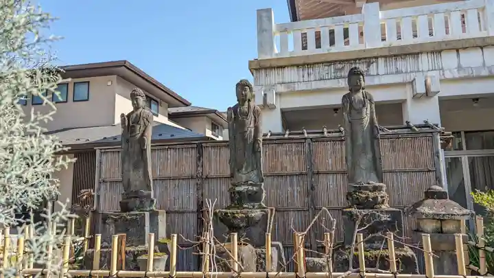 薬師寺 南蔵院 (東京都)