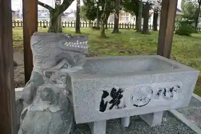 石田神社の手水舎