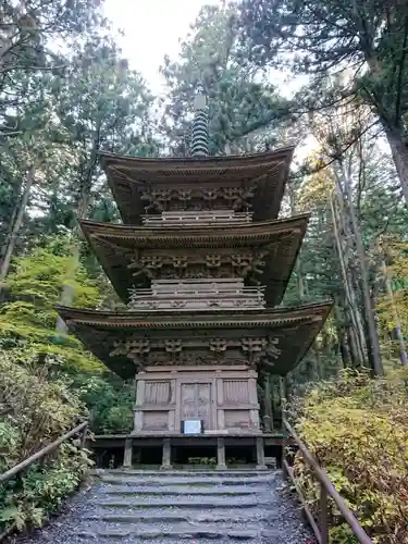 宝積山光前寺の塔