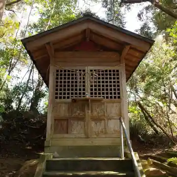 八幡神社の本殿・本堂