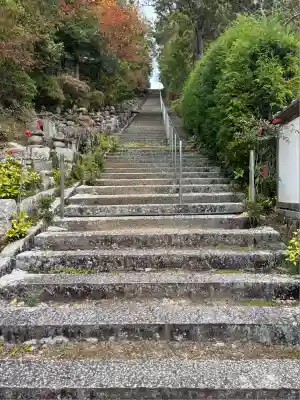 石塔寺(滋賀県)