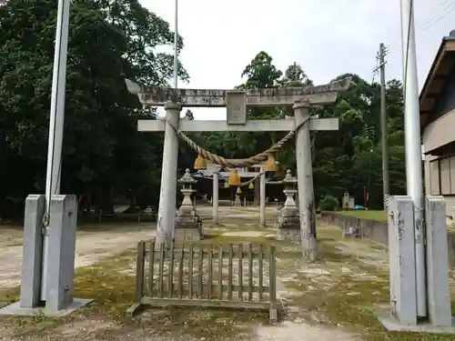 八幡宮の鳥居