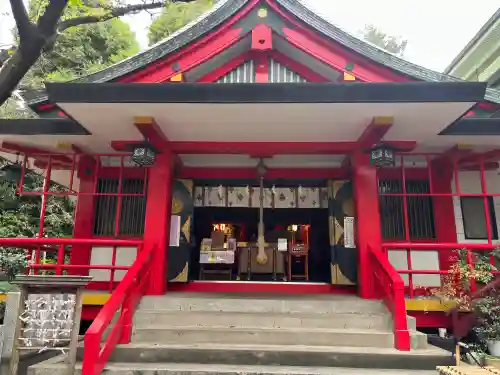 三田春日神社の{uncategorized: "未分類", other: "その他", undefined: "問題あり", building: "その他建物", grave: "お墓", sacred_gate: "鳥居", guardian: "狛犬", statue: "像", buddha: "仏像", history: "歴史", nature: "自然", garden: "庭園", animal: "動物", pagoda: "塔", temizu: "手水舎", mountain_gate: "山門・神門", sanctuary: "本殿・本堂", subordinate: "末社・摂社", art: "芸術", scenery: "景色", jizo: "地蔵", ema: "絵馬", goshuin: "御朱印", omikuji: "おみくじ", items: "授与品その他", amulet: "お守り", goshuincho: "御朱印帳", eats: "食事", festival: "お祭り", votive_dance: "神楽", shichigosan: "七五三参", wedding: "結婚式", experience: "体験その他", initially: "初詣", around: "周辺", anti_infection: "感染症対策"}