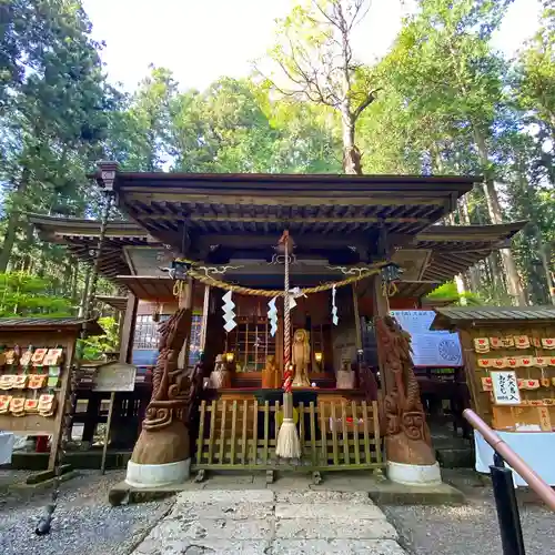 日光大室高龗神社の本殿・本堂